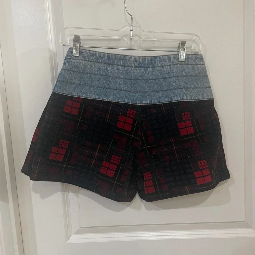 Vintage Zana-Di Denim Plaid Corduroy Skort Buckle Wrap 90s Size 7/8 Hong Kong